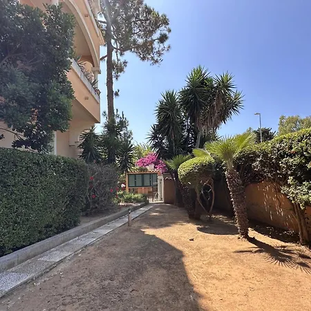 Fronte Mare Con Veranda Orata *